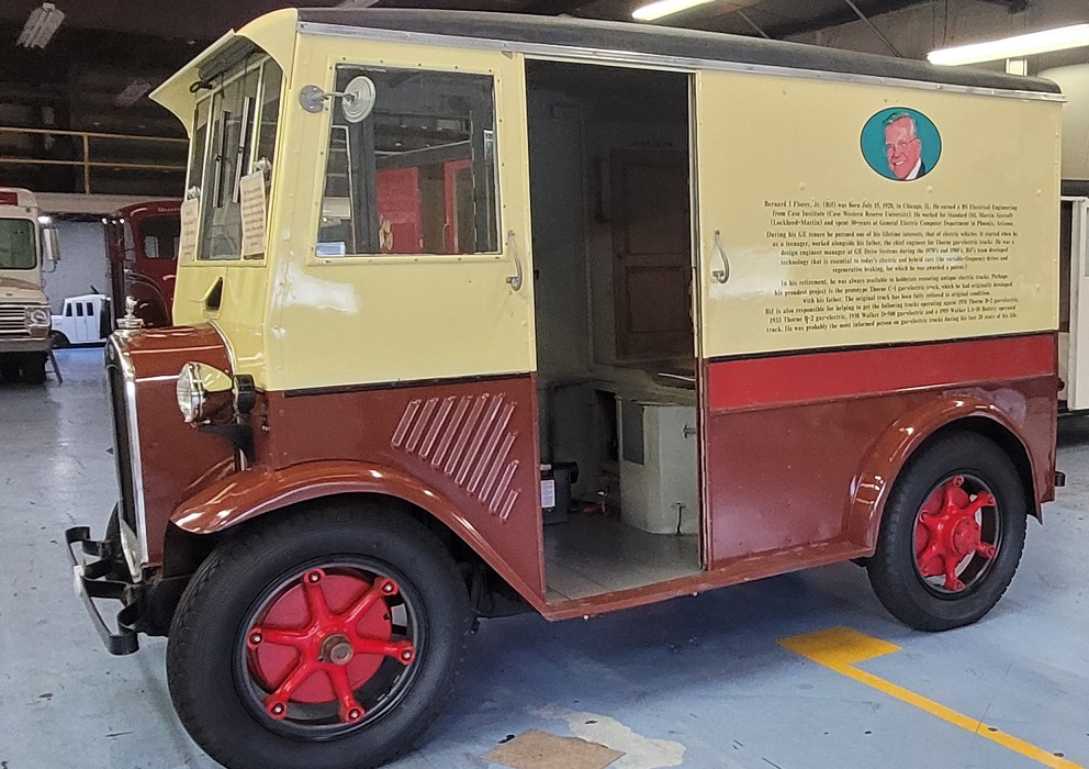 Bif Florey Jr Side Panels