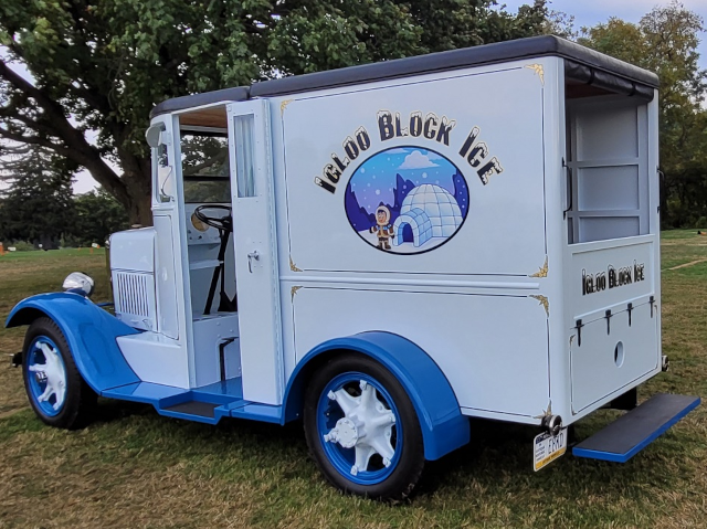 1936 Divco LR