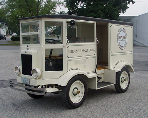 1926 Divco Model A - Stand/Drive