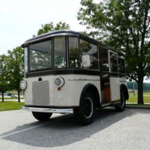 1931 Twin Coach Stand/Drive