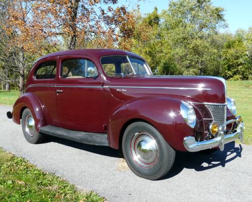 1940 Ford Delux Tudor Sedan