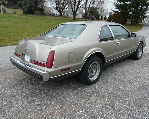 1988 Lincoln Mark VII Coupe
